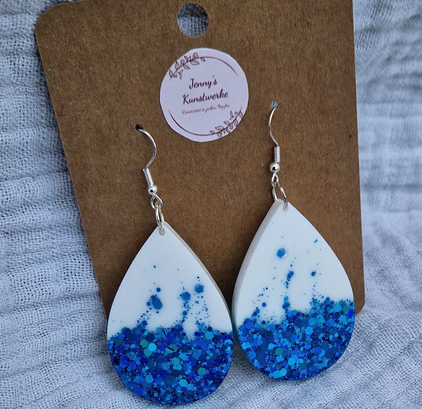 Ohrringe aus Resin in versch. Varianten