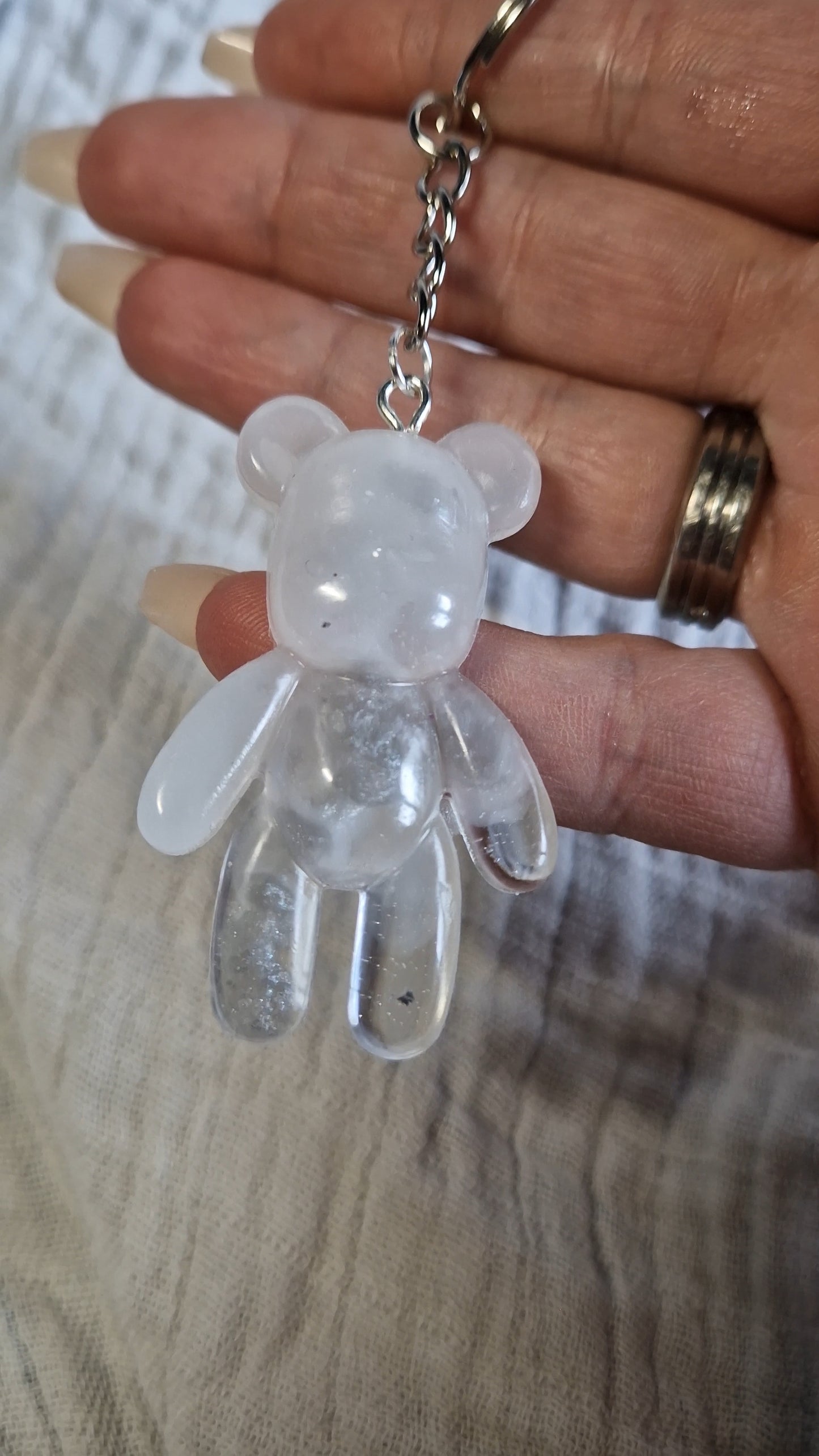 Schlüsselanhänger "Teddy" in versch. Design aus Resin