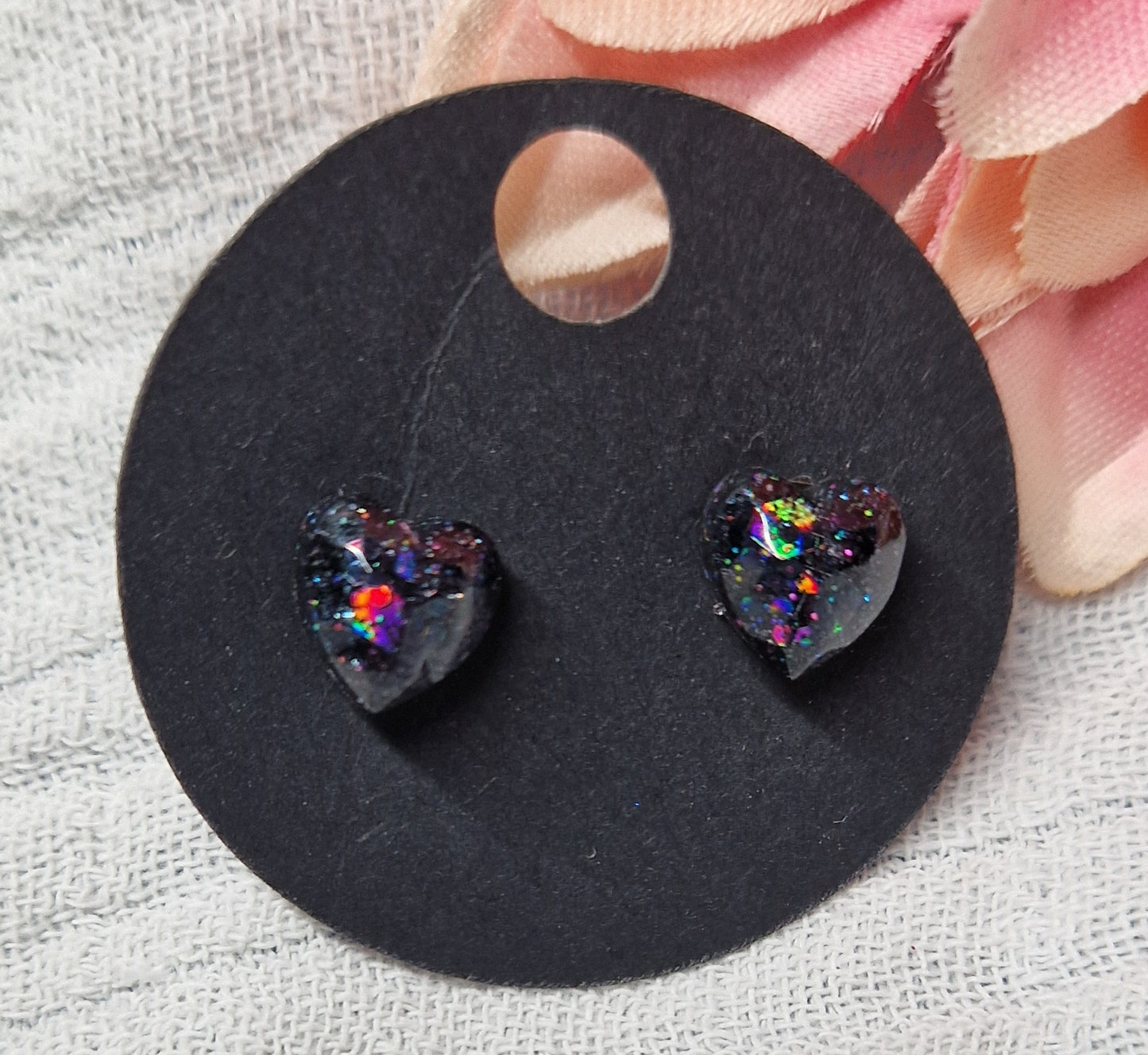 Stecker Ohrringe aus Resin in versch. Design