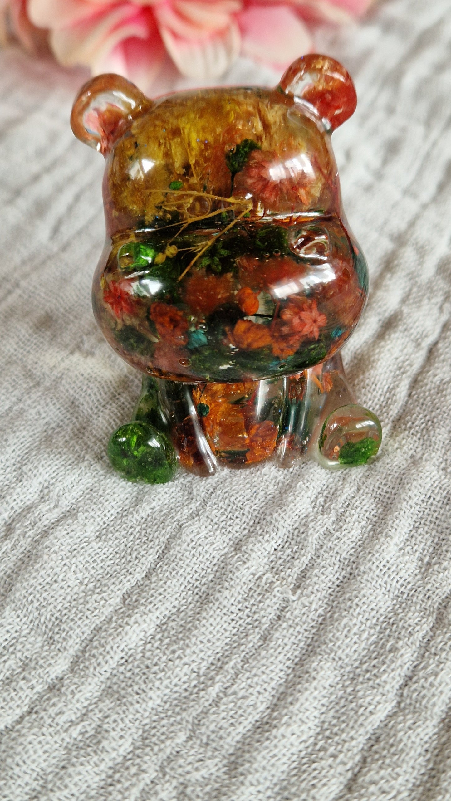 Figur aus Resin "Hippo" in versch. Farben