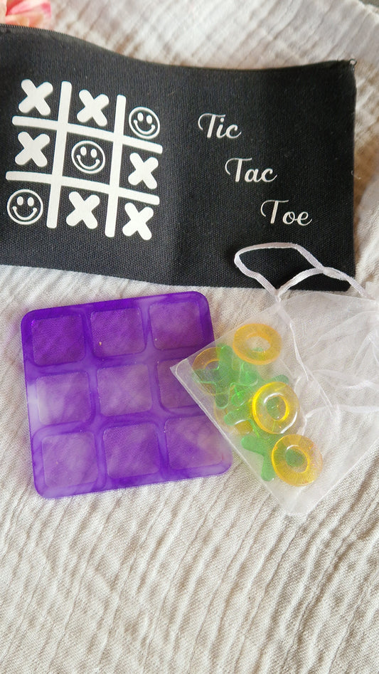 Tic Tac Toe aus Resin in versch. Farben