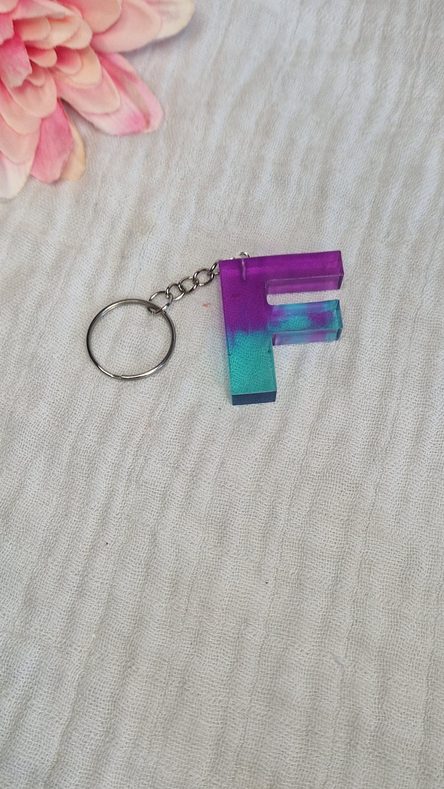 Buchstaben Schlüsselanhanger aus Resin