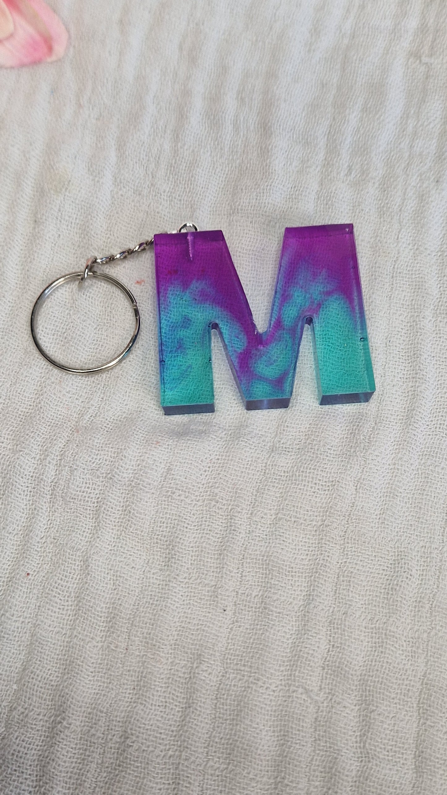 Buchstaben Schlüsselanhanger aus Resin