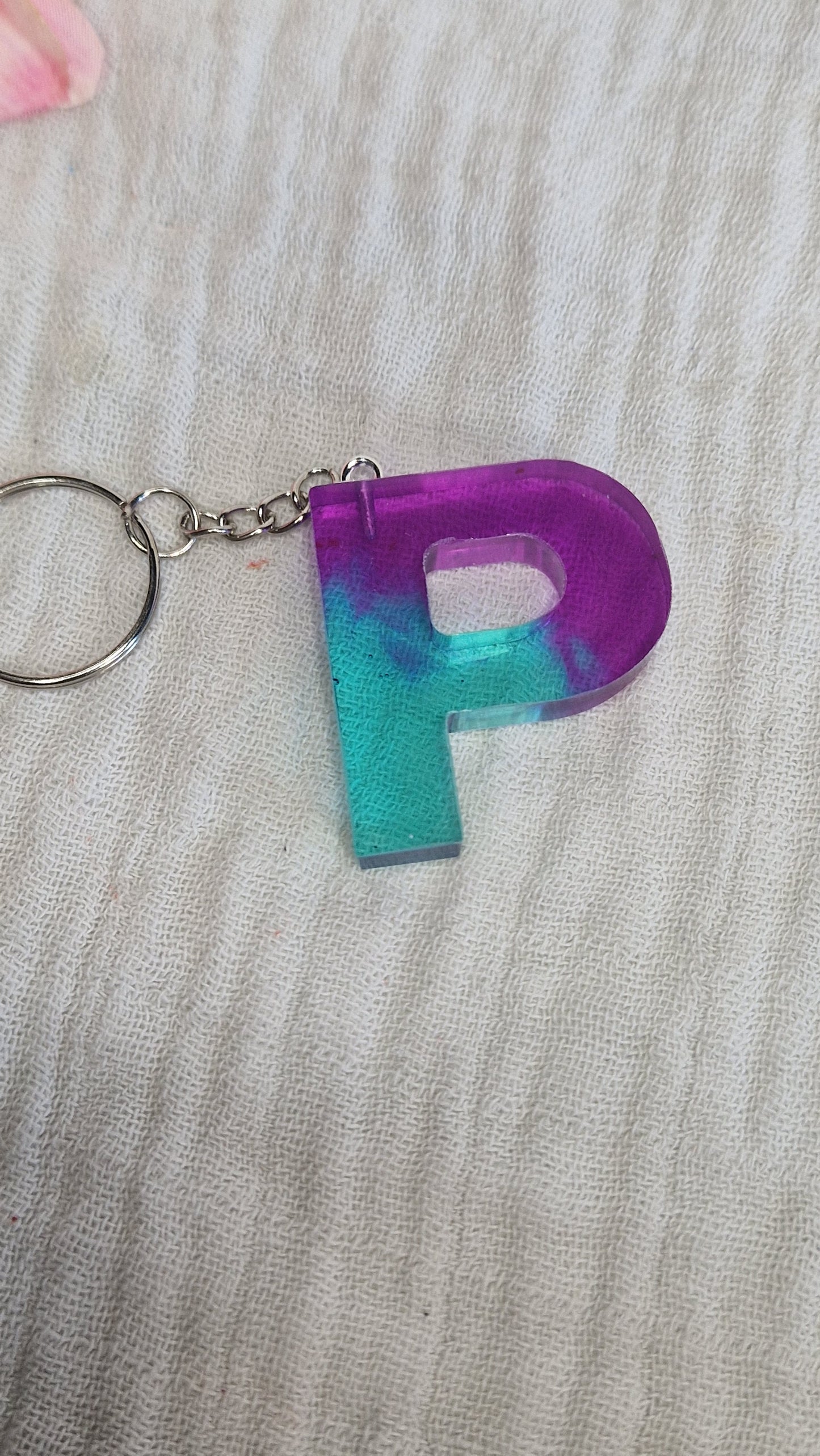 Buchstaben Schlüsselanhanger aus Resin