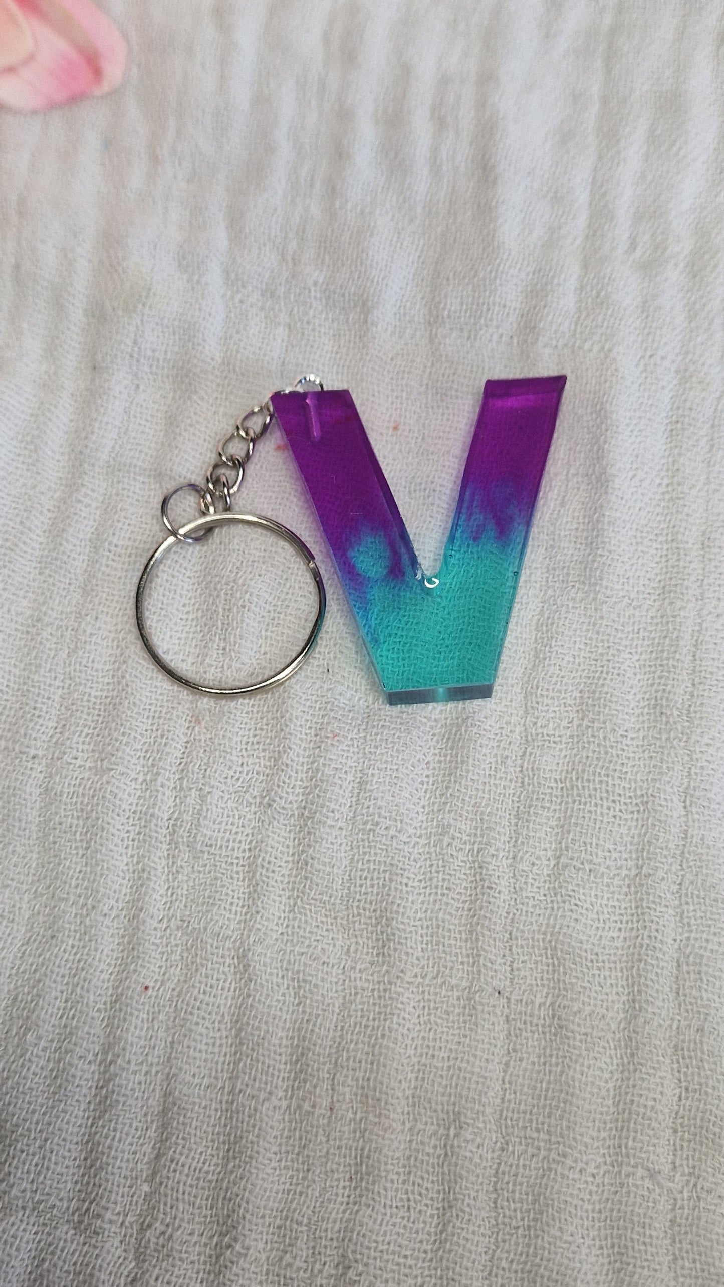 Buchstaben Schlüsselanhanger aus Resin