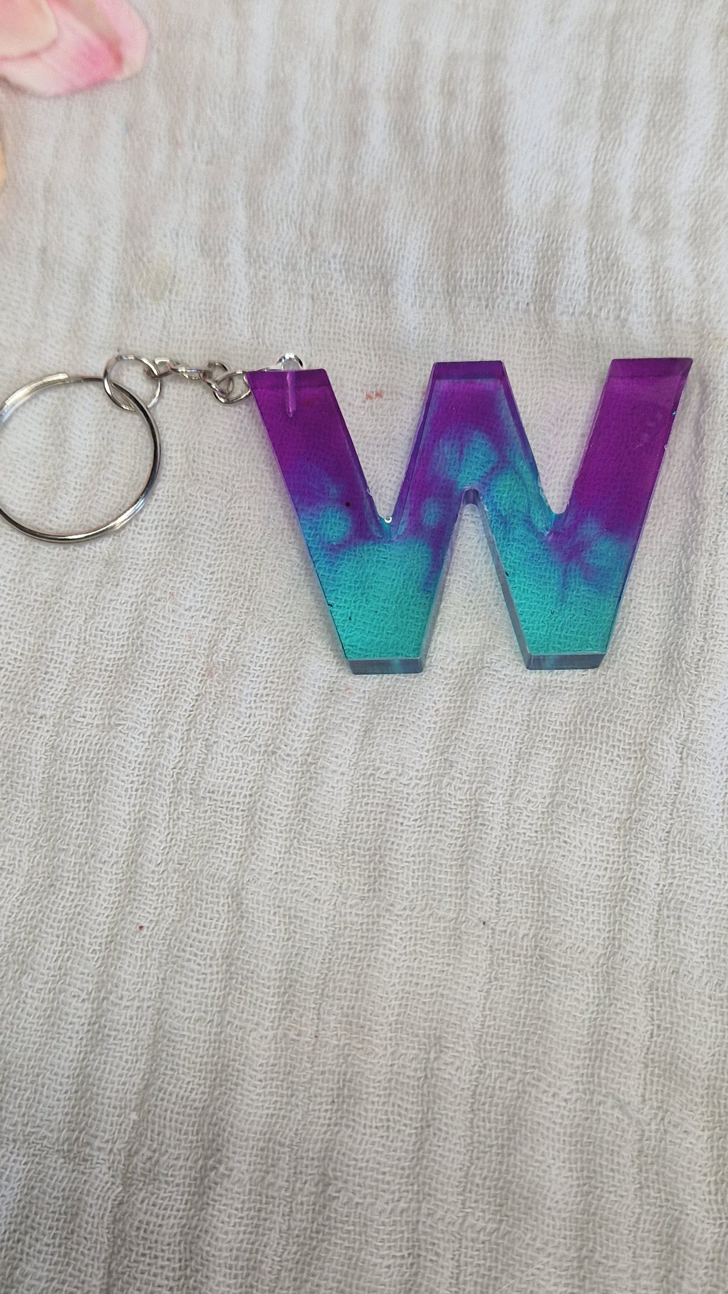 Buchstaben Schlüsselanhanger aus Resin