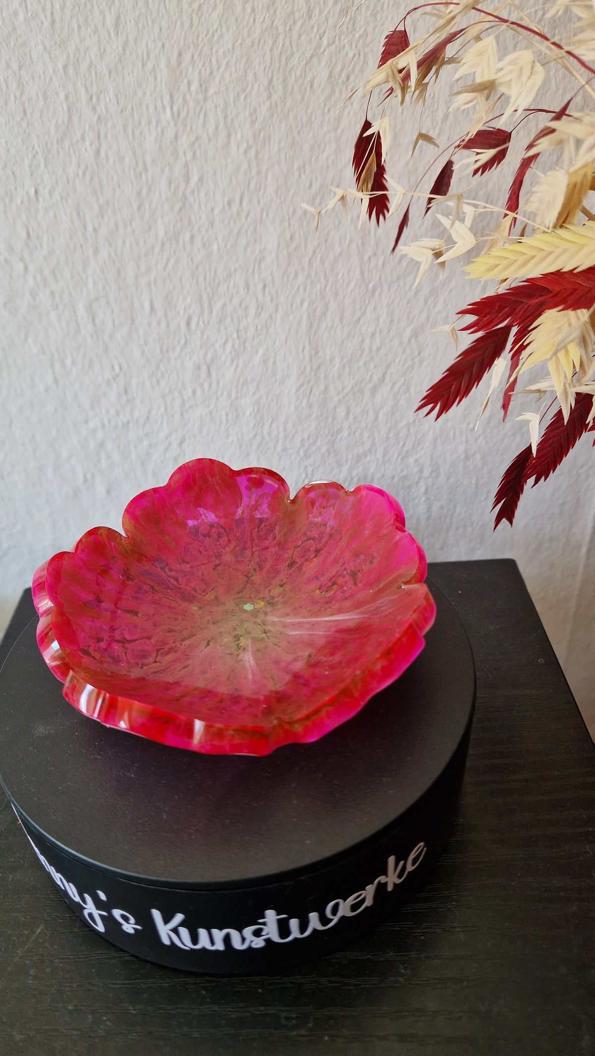 Kleine Blumenschale aus Epoxidharz