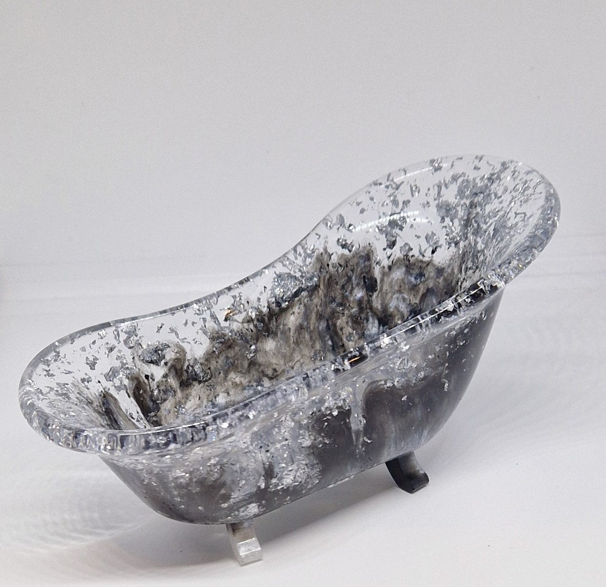 Schale Badewanne aus Resin in deiner Wunschfarbe