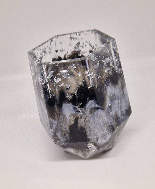 Kleiner Badezimmer Becher aus Resin in deiner Wunschfarbe