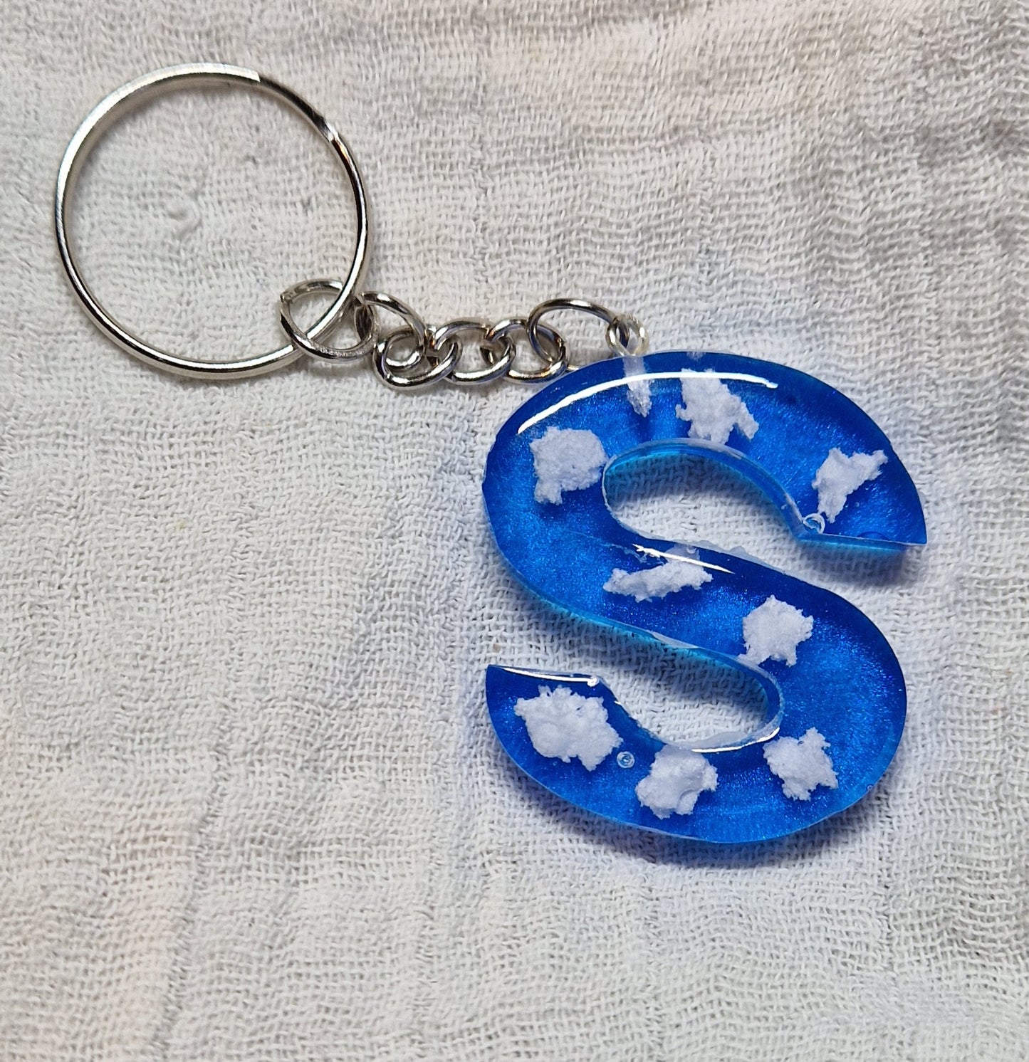 Buchstaben Schlüsselanhänger(Wolken)