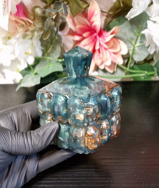 Dose "Kristall" aus Resin in versch. Farben