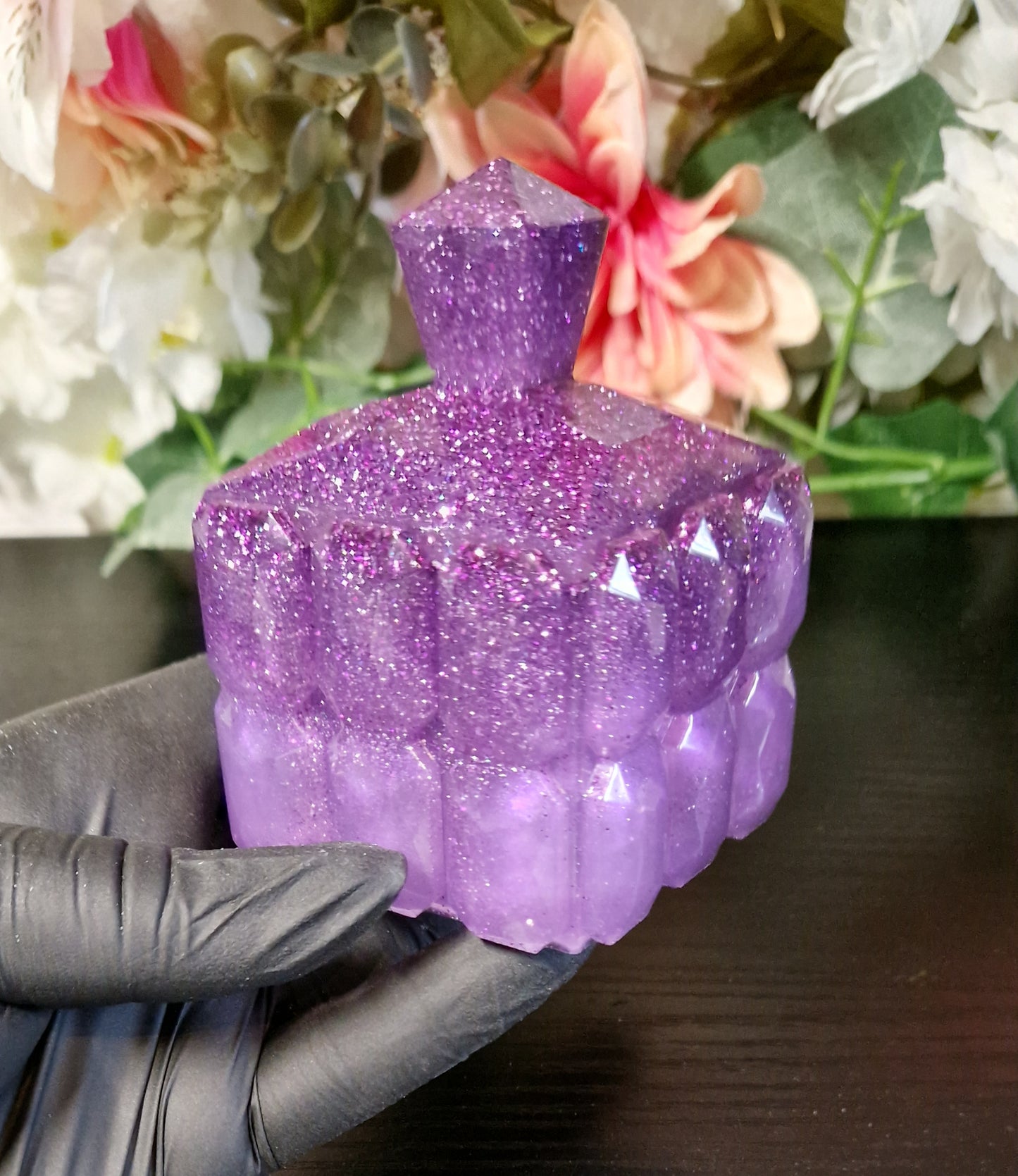 Dose "Kristall" aus Resin in versch. Farben