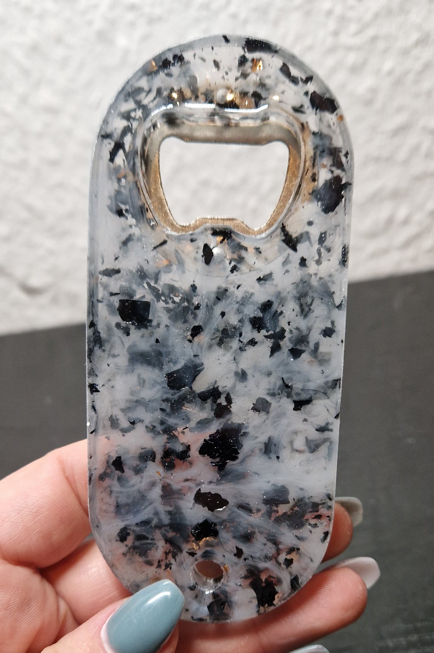 Flaschenöffner aus Resin in versch. Design