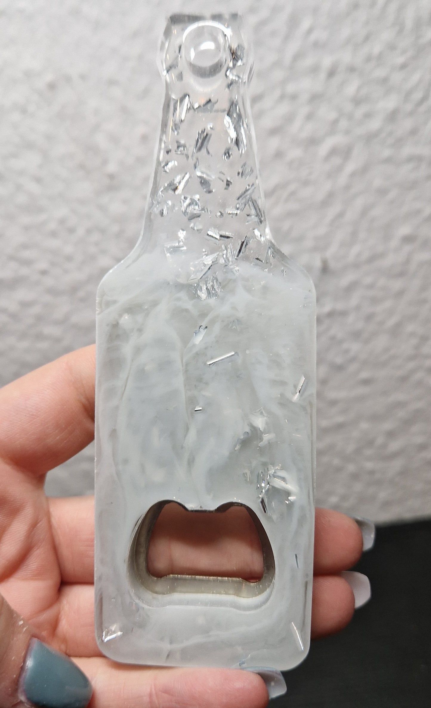 Flaschenöffner aus Resin in versch. Design