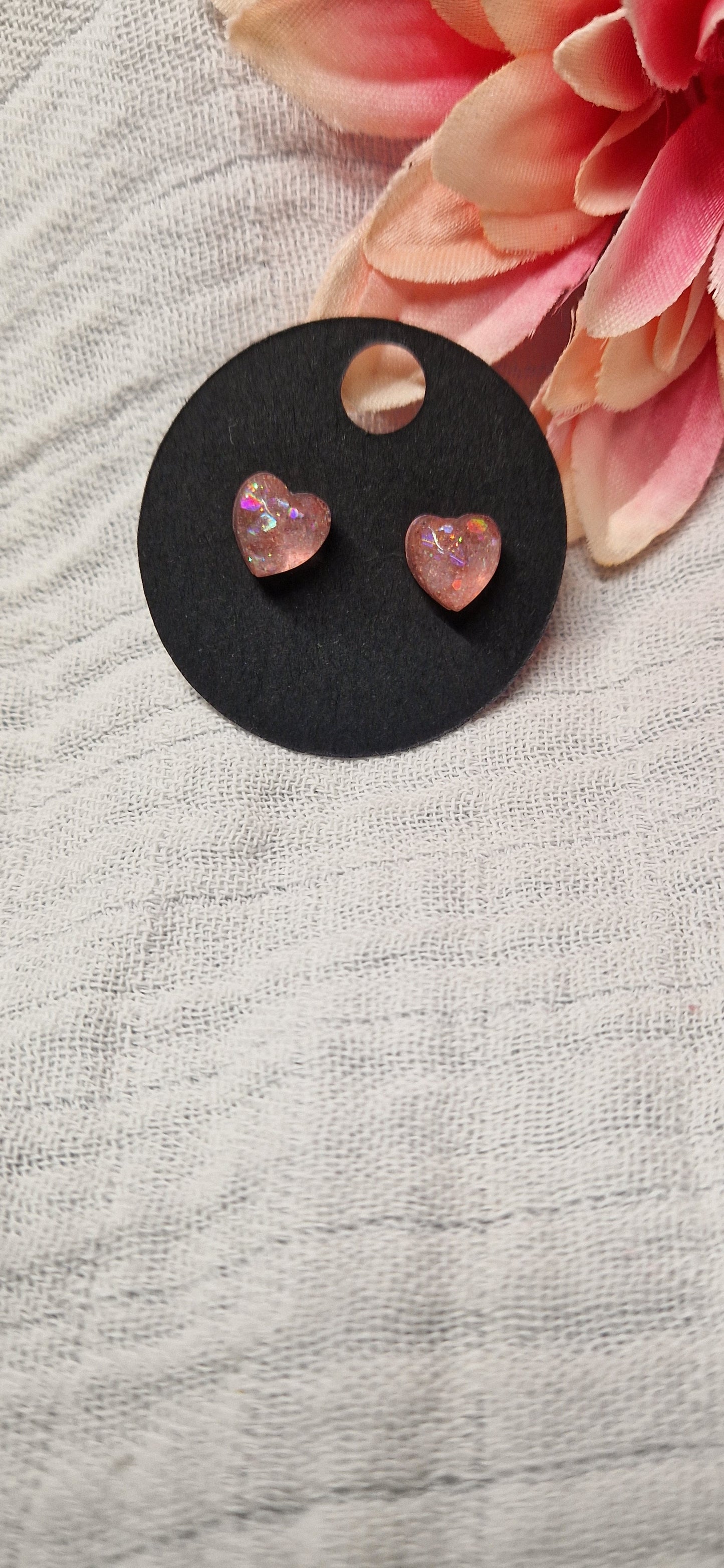 Stecker Ohrringe aus Resin in versch. Design