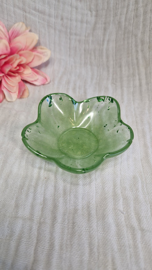 Kleines Schälchen aus Resin