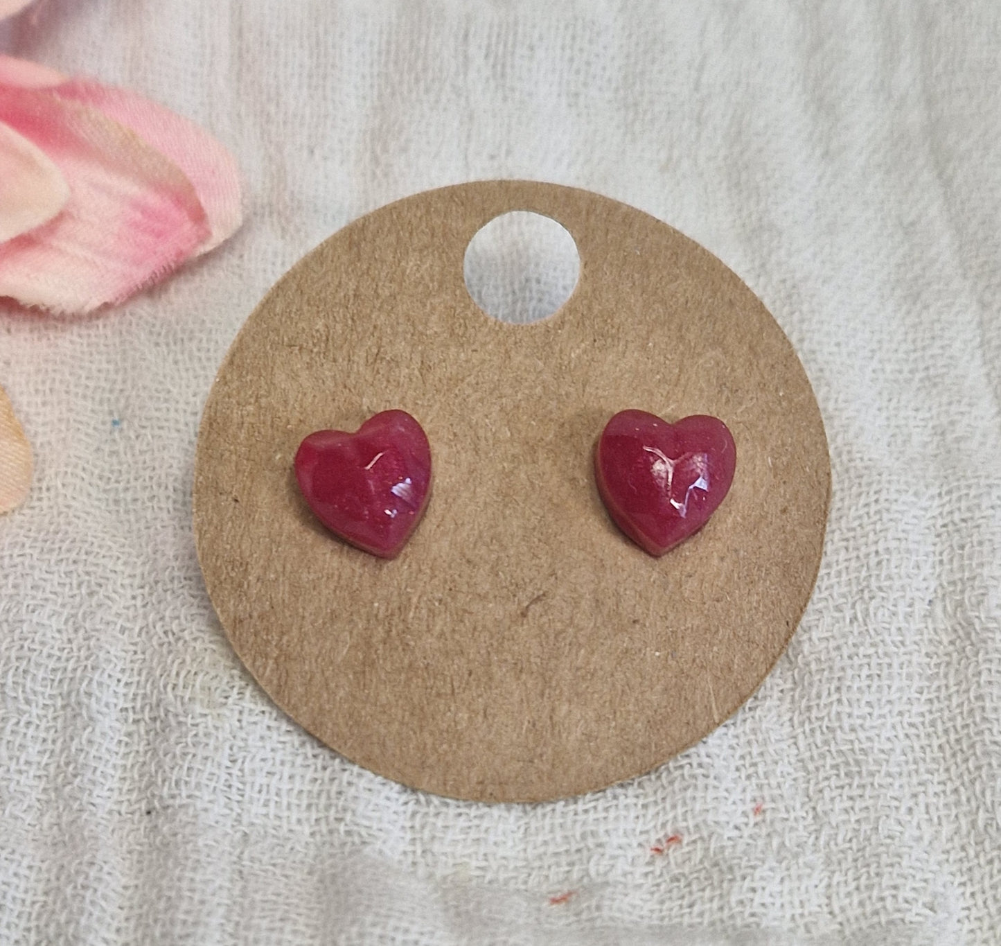 Stecker Ohrringe aus Resin in versch. Design