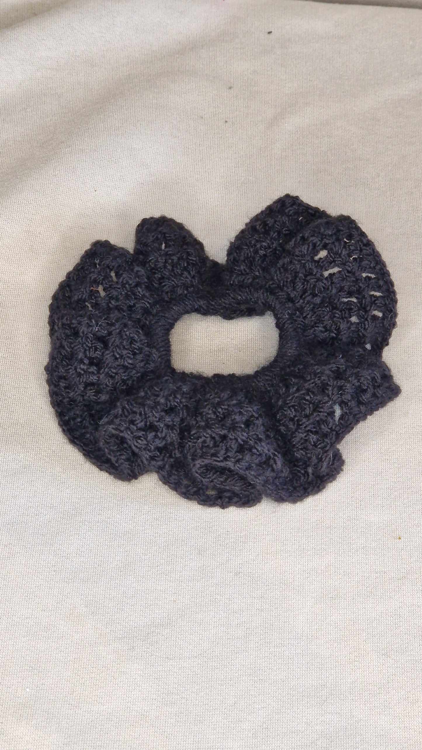 Gehäkelte Scrunchie "groß" in versch. Farben
