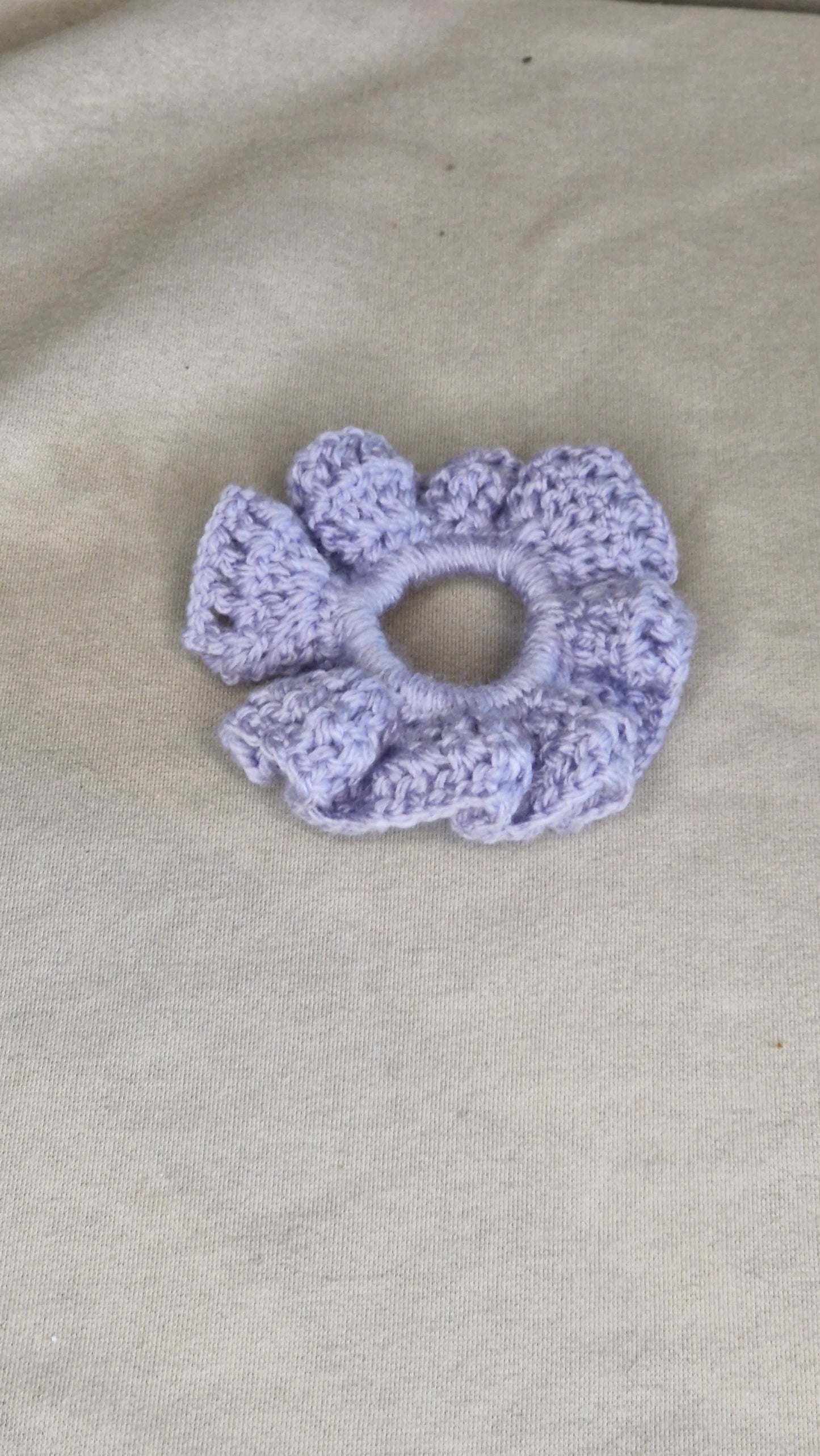 Gehäkelte Scrunchie "klein" in versch. Farben