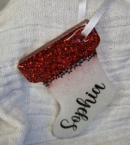 Personalisierte Baumschmuck aus Epoxidharz in Wunschfarbe