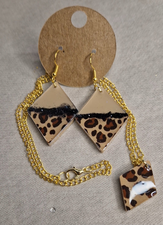 Ohrringe&Kette Set aus Epoxidharz