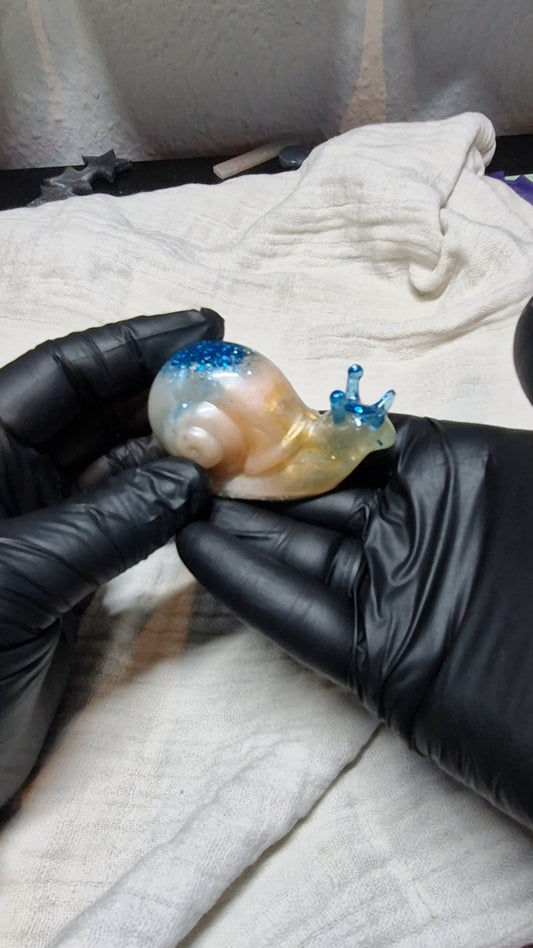 Kleine Schnecki Figur aus Resin