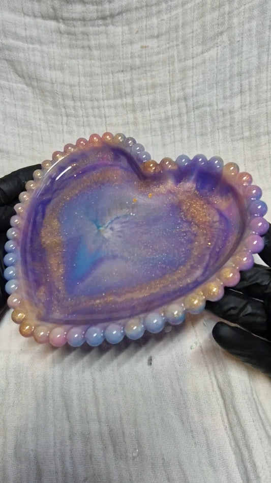 Große Herzschale aus Resin in deiner Wunschfarbe