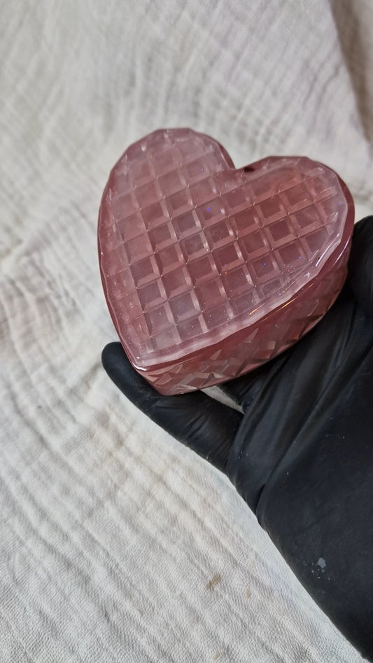 Dose "Herz" aus Resin