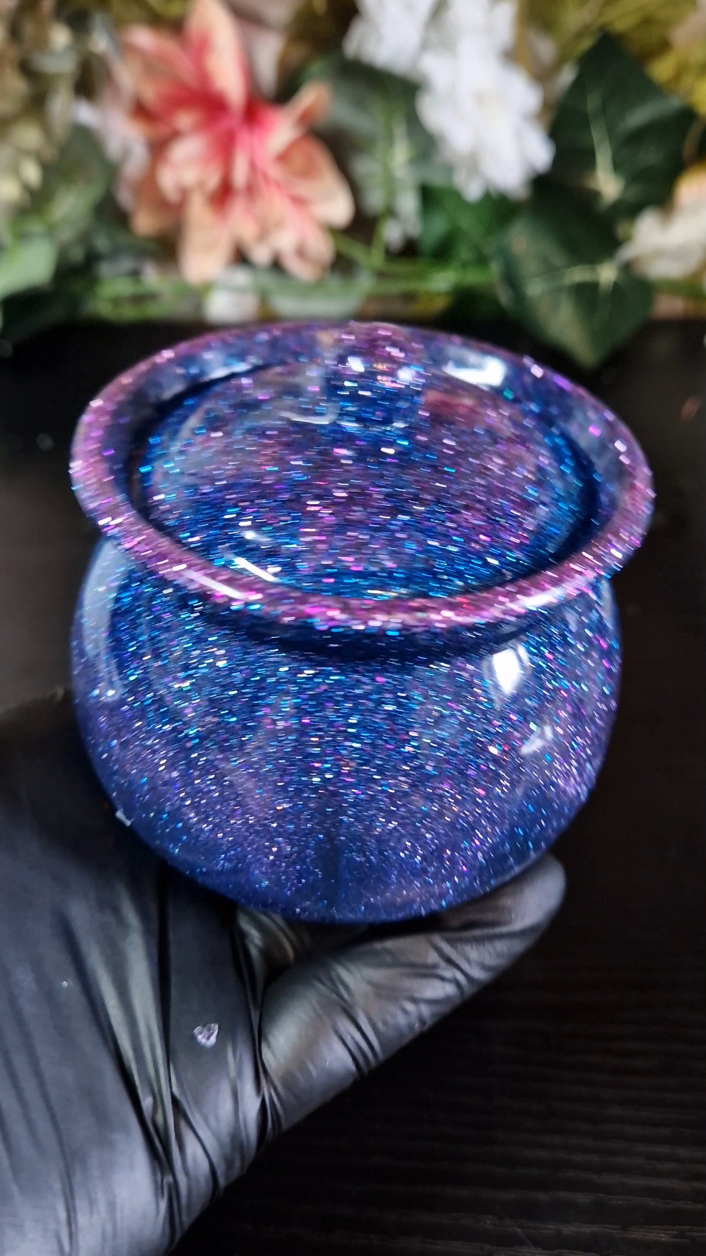 Dose "Honigtopf" aus Resin in versch. Farben