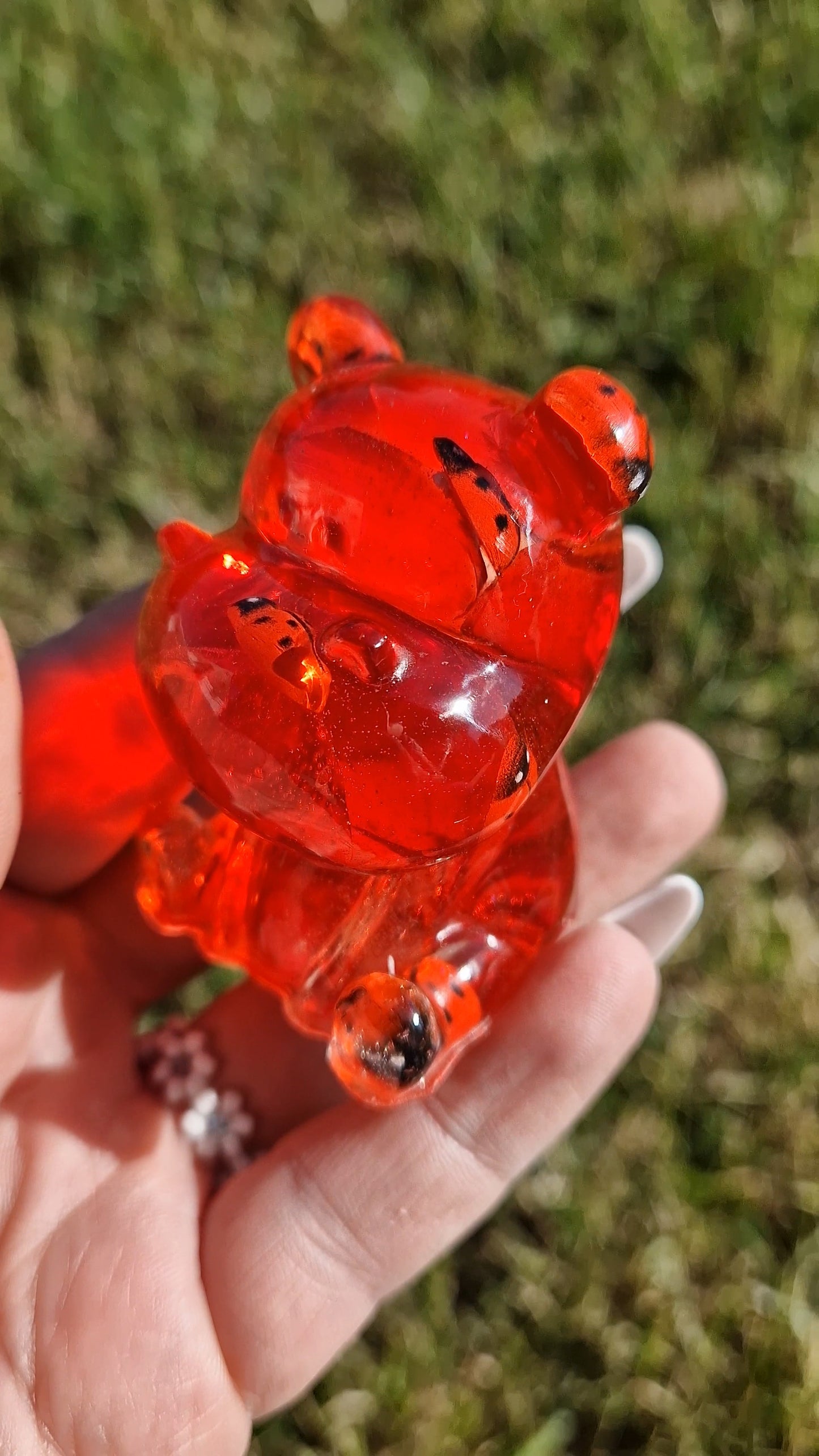 Figur aus Resin "Hippo" in versch. Farben