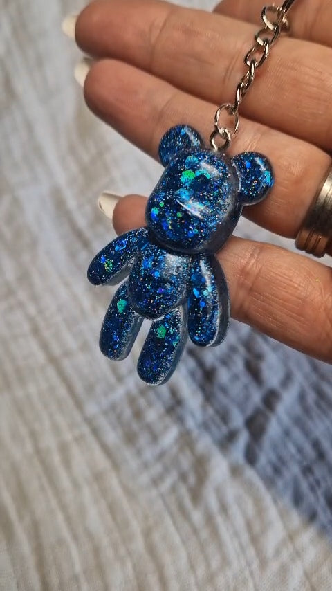 Schlüsselanhänger "Teddy" in versch. Design aus Resin