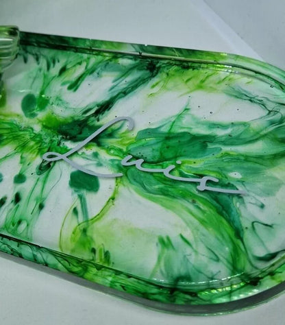 Tablet in Dino-Design aus Resin